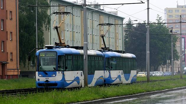 Soud řeší nehodu, při níž tramvaj v Hrabůvce amputovala muži nohy -  Moravskoslezský deník