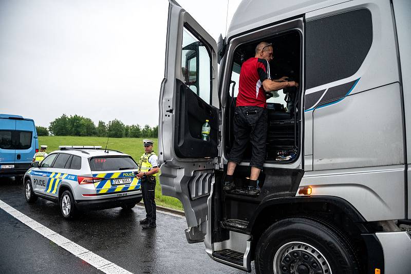 Dopravní akce Policie ČR na dálnici D1. 8. června 2022 v Ostravě.