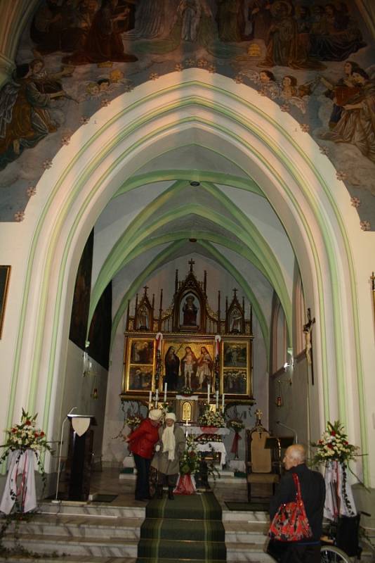 Současná podoba orlovského katolického kostela patří k nejkrásnějším místům Orlové již 110 let.
