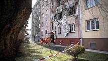 Panelový dům na ulici Provaznická den po explozi, 25. února 2021 v Ostravě.