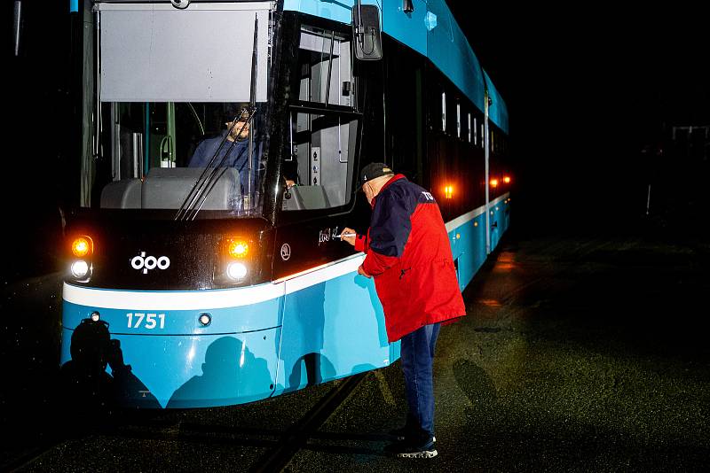 Slavnostní představení první velkokapacitní tramvaje Škoda Forcity Smart 39T vyrobené na míru pro Ostravu, 6. října 2021 v Ostravě.
