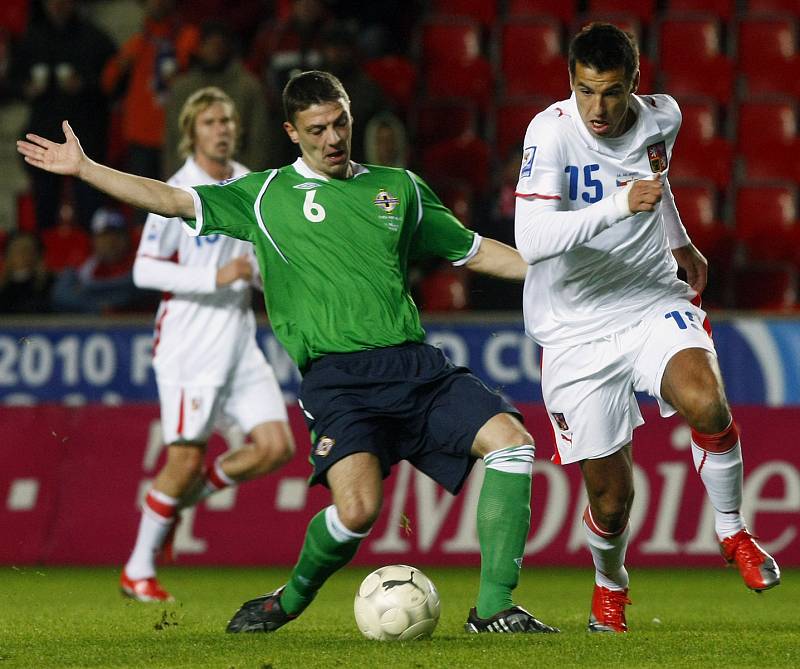 Milan Baroš během zápasu se Severním Irskem. Kvalifikace na MS 2010.