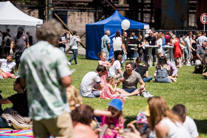 Kulinářský festival přilákal tisíce lidí, kteří si mohli vybrat z nepřeberného množství jídla.