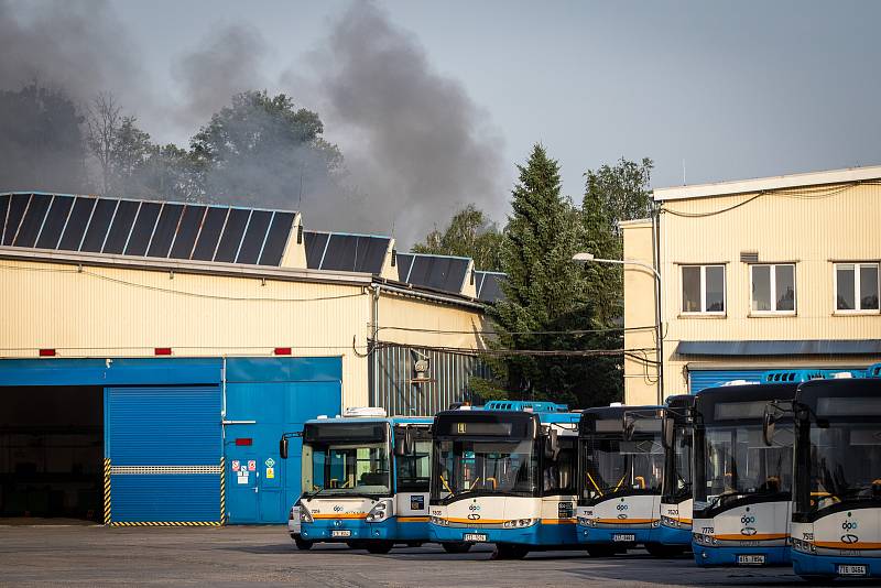 Požár v ostravském dopravním podniku na Hranečníku, 15. června 2019 v Ostravě.