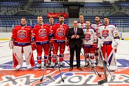 Hokejisté Poruby se vracejí do zrekonstruované RT Torax Areny. Slavnostního znovuotevření se zúčastnil s porubskými hokejisty také primátor Ostravy Jan Dohnal.