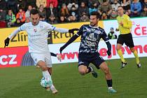 Fotbalisté Slovácka (modré dresy) v 16. kole FORTUNA:LIGAY vyzvali Baník Ostrava.