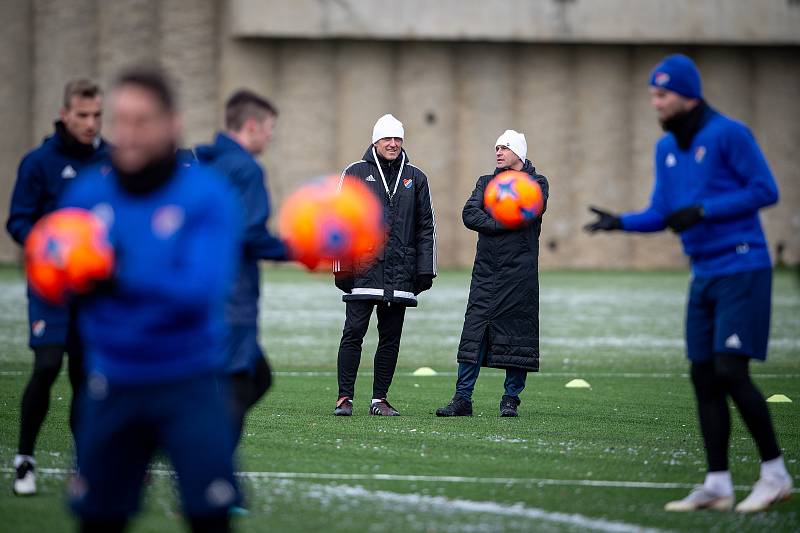 První trénink zimní přípravy fotbalistů Baníku Ostrava.