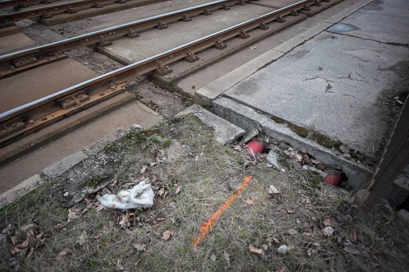 Plzeňské mosty. Tramvajovou dopravu zde na pět a půl měsíce nahradí autobusy, tramvaje pojedou odklonem.