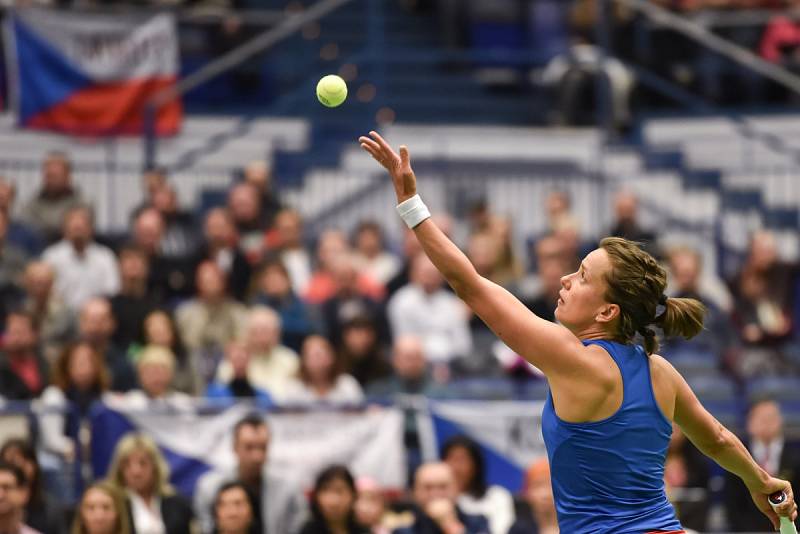 Barbora Strýcová (na snímku) podlehla v úvodní dvouhře Garbiňe Muguruzaové 0:6, 6:3 a 1:6.