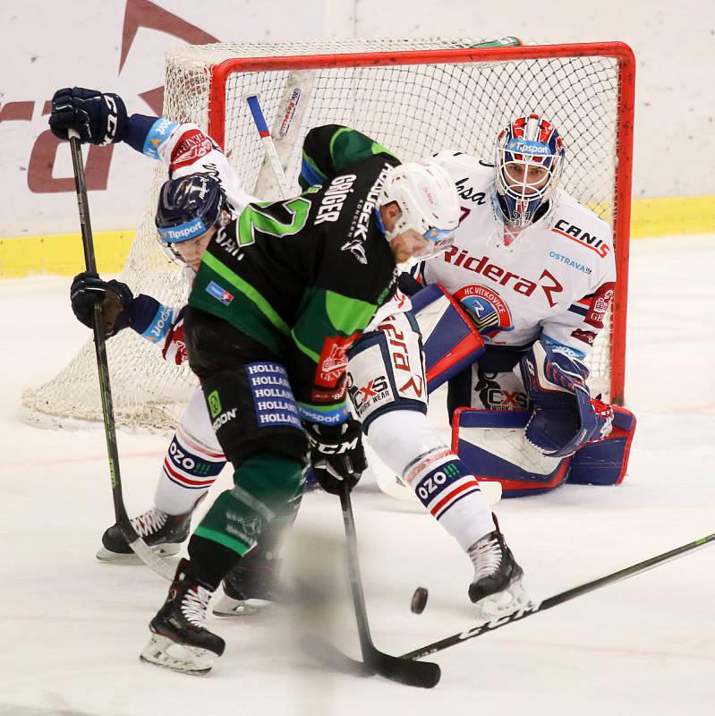 Utkání 35. kola hokejové extraligy: HC Vítkovice Ridera - HC Energie Karlovy Vary, 13. ledna 2019 v Ostravě. Na snímku brankář Vítkovic Daniel Dolejš.