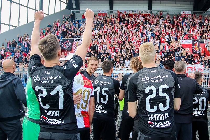 Utkání 4. kola nadstavby první fotbalové ligy, skupina o titul: FC Baník Ostrava - SK Slavia Praha, 19. května 2019 v Ostravě. Na snímku radost Slavie.