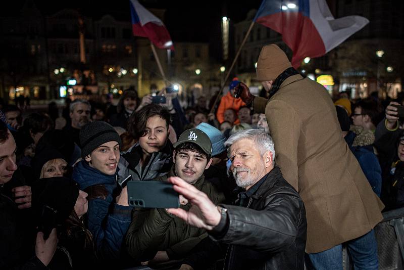 Prezidentský kandidát Petr Pavel dorazil na Masarykovo náměstí, 19. ledna 2023, Ostrava.