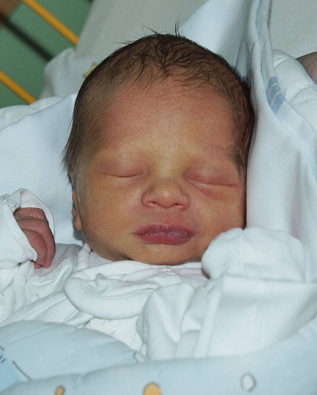 Marek Bojko, 28. 12. 2015, 2380 g, 44 cm, Jablunkov