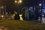 Nehoda autobusu v Ostravě-Porubě.