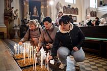 Farnost Stará Bělá, která organizuje pomoc ukrajinským rodinám, si připomněla dva roky od vypuknutí ruské agrese na Ukrajině, 25. února 2024, Stará Bělá.