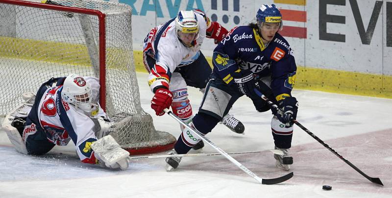 Extraligové utkání HC Vítkovice Steel - HC ČSOB Pojišťovna Pardubice