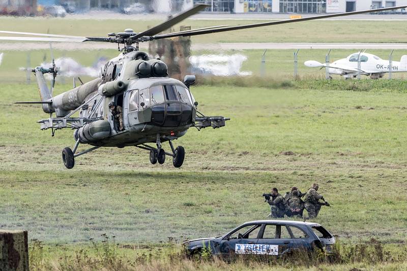 Dny NATO 2016 i v neděli nabídly skvělou podívanou.