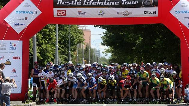 Na Hlavní třídě v Porubě se konala Nestlé LifeInLine Tour 2009. Zajezdit si sem přijeli rekreační sportovci i světoví borci.