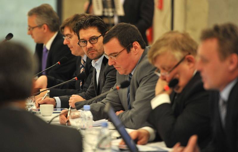 Guvernér České národní banky Miroslav Singer na konferenci se zástupci významných firem z ostravského regionu. 