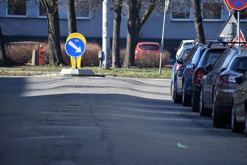 Takto to vypadala ulice Vítězná v Ostravě před opravami, které začaly v pondělí 23. května 2022.