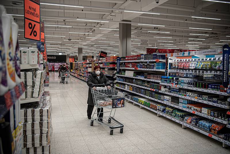 Otevření nově zrekonstruovaného obchodního domu Kaufland v Ostravě-Porubě, 8. prosince 2021.