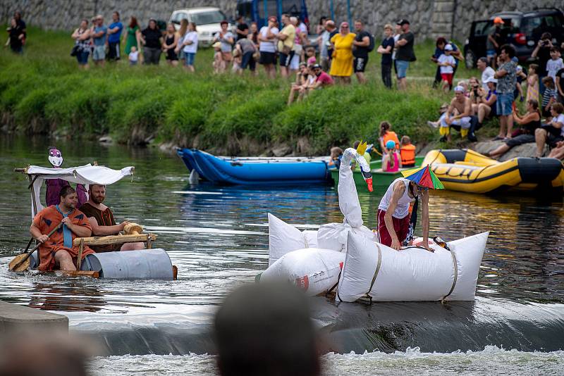Rozmarné slavnosti řeky Ostravice, 25. června 2022 v Ostravě.
