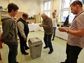 Volby 2016 v Ostravě, první volební den - pátek 7. října. 