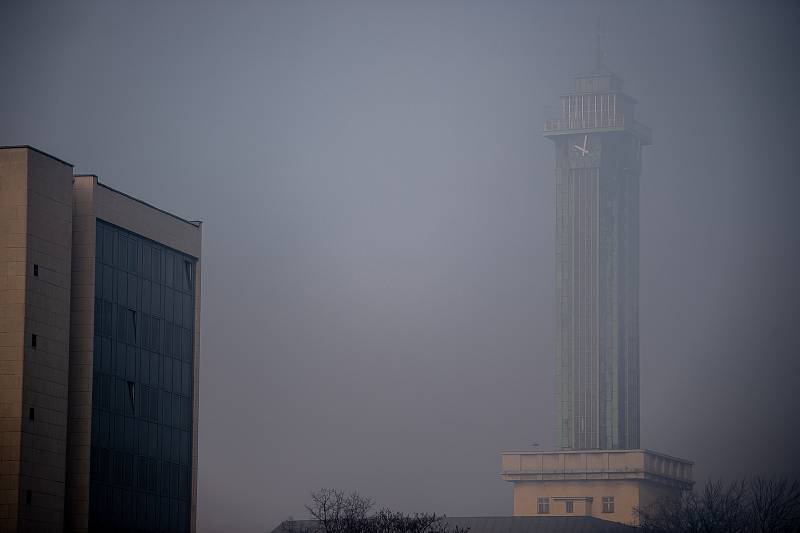 Smogová situace v Ostravě, 17. ledna 2020. Ilustrační foto.
