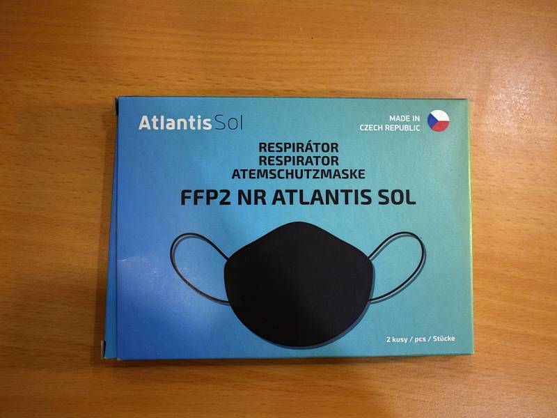 Respirátor Atlantis Sol prodává řetězec Dr. Max.