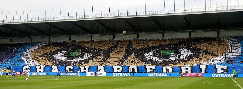 Utkání fotbalistů Baníku a pražské Slavie v Ostravě-Vítkovicích 6. srpna 2017, choreo baníkovských fanoušků.