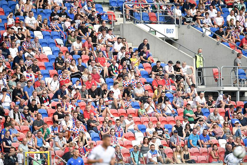 Přátelské utkání Górnik Zabrze - FC Baník Ostrava, 17. července 2021 v Zabrze (PL). Fanoušci.