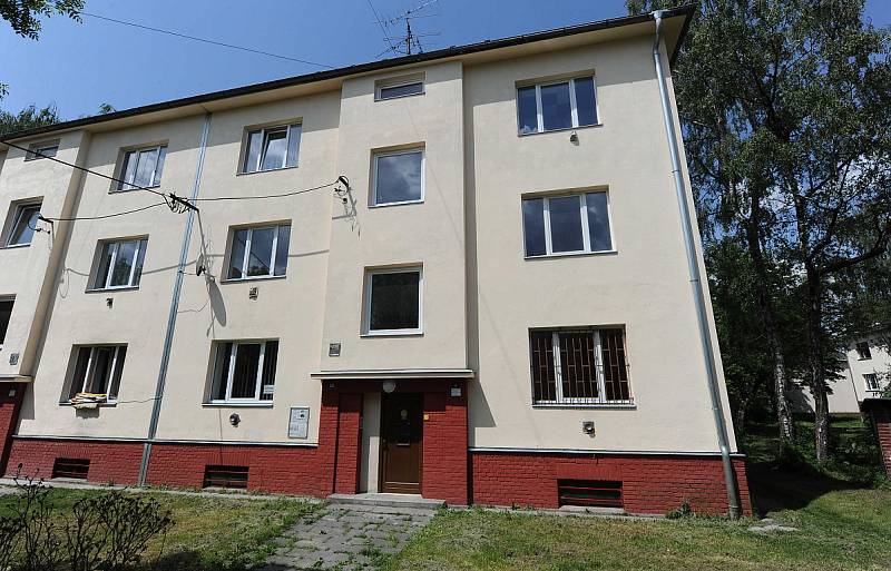 Ostravská městská policie otevřela kontaktní místo pro veřejnost, které se nachází v domě v ulici Pstruží 501/6 v Ostravě-Kunčičkách. 