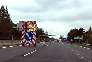 Po několika dnech volného průjezdu po výpadovce D56 z Ostravy na Frýdek-Místek se motoristé opět „dočkali“ omezení