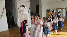 Symbolické rozloučení se zimou v duchu lidových tradic se uskutečnilo v pátek odpoledne v Ostravě-Vítkovicích.