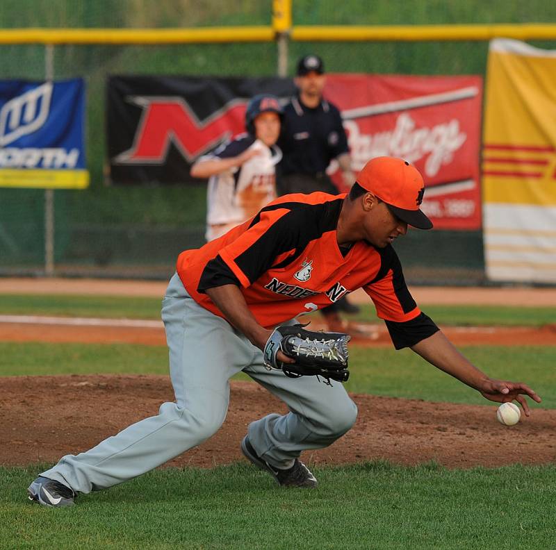 Čeští baseballisté do 18 let podlehli na evropském šampionátu v Ostravě ve středu Nizozemsku 5:11.