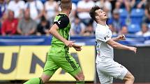 Nadstavba první fotbalové ligy, kvalifikační utkání o Evropskou ligu: FC Baník Ostrava - FK Mladá Boleslav, 1. června 2019 v Ostravě. Na snímku (zleva) Tomáš Hájek a Jakub Šašinka.