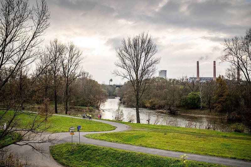 Území plánovaného vodního koridoru Dunaj–Odra–Labe. 14. listopadu 2020 v Ostravě.