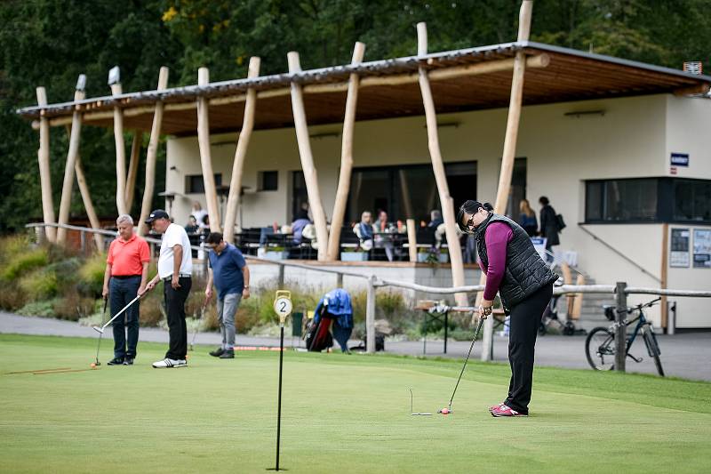 Golfový turnaj Deník Cup v Golf Parku Lhotka.