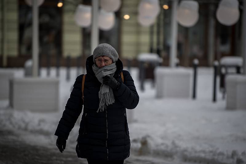 Mrazivé počasí v Ostravě, 18. ledna 2021. V následujících dnes se má razantně oteplit.