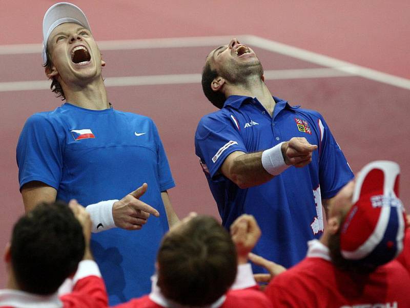 Březen 2009: Čeští tenisté porazili v ostravské ČEZ Aréně favorizovanou Francii a postoupili do čtvrtfinále Davisova poháru.