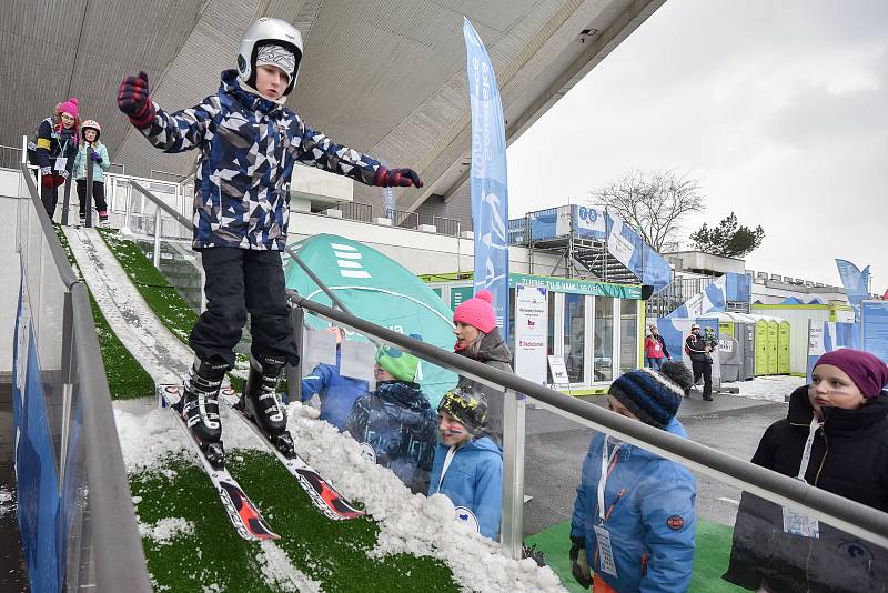 Olympijský festival u Ostravar Arény, 15. února 2018 v Ostravě. Skoky na lyžích.