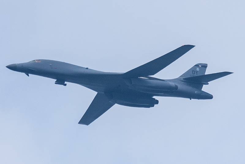 Americký nadzvukový strategický bombardér Rockwell B-1 Lancer, 11. září v Ostravě.