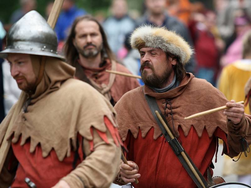 Oslavy otevření Slezskostravského hradu