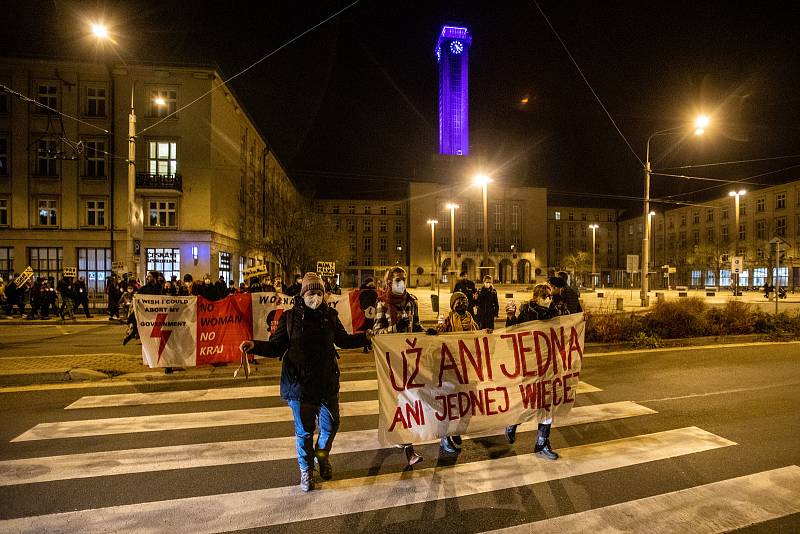 Pietní pochod za reprodukční, ženská a lidská práva v Polsku, 11.listopadu 2021 v Ostravě.