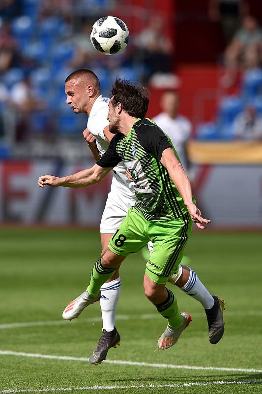 Nadstavba první fotbalové ligy, kvalifikační utkání o Evropskou ligu: FC Baník Ostrava - FK Mladá Boleslav, 1. června 2019 v Ostravě. Na snímku (zleva) Denis Granečný a Jakub Fulnek.