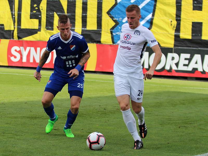 Krajní obránce Slovácka Jan Juroška se dlouhém zranění dostal znovu do sestavy Svědíkova výběru. Foto: Deník/Stanislav Dufka