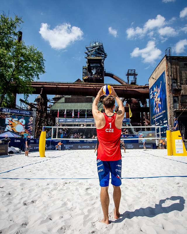 J&T Banka Ostrava Beach Open, 3. června 2021 v Ostravě. Ondřej Perušič (CZE).