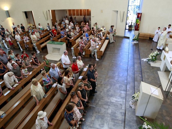 Bohoslužba v Den slovanských věrozvěstů Cyrila a Metoděje v kostele svatého Ducha v Ostravě-Zábřehu. 