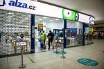 Prodejna Alza, internetový obchod působící v České republice a na Slovensku, 28. listopadu v Ostravě.