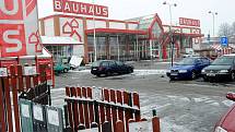 Prodejna Bauhaus v centru Ostravy letos na jaře skončí. Co bude s ní, ale i se sousedícím areálem městských jatek, stále není jasné. 